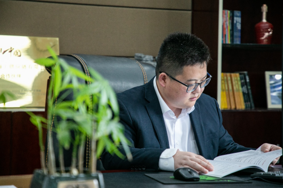 中笃一家(上海)供应链有限公司董事长刘瑞